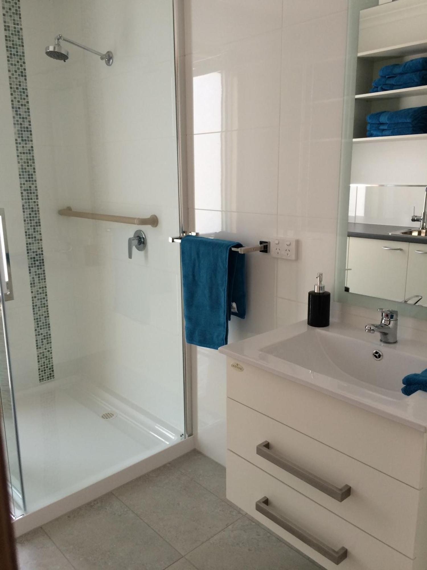 Penguin Beachfront Apartments Εξωτερικό φωτογραφία