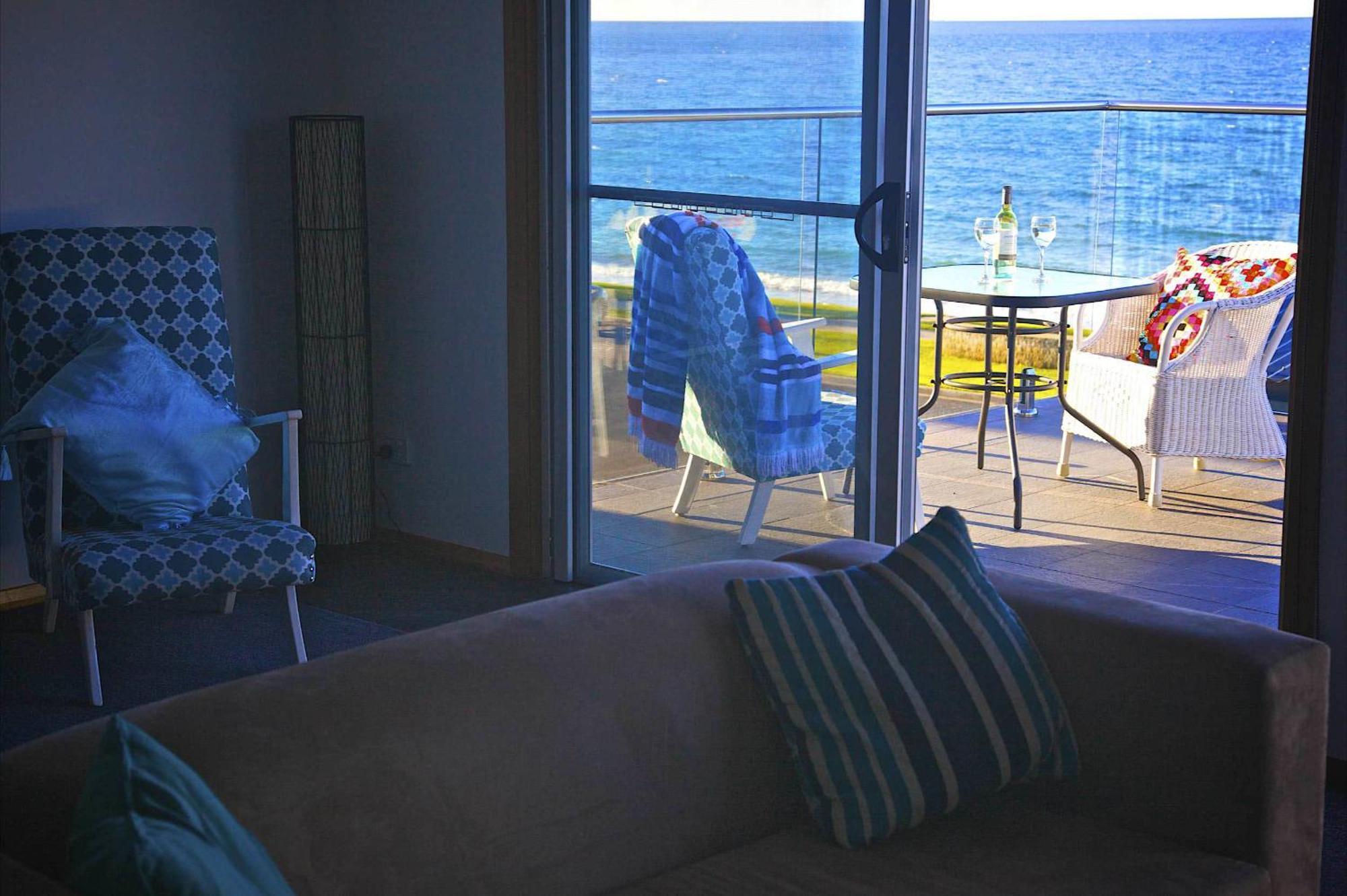 Penguin Beachfront Apartments Δωμάτιο φωτογραφία