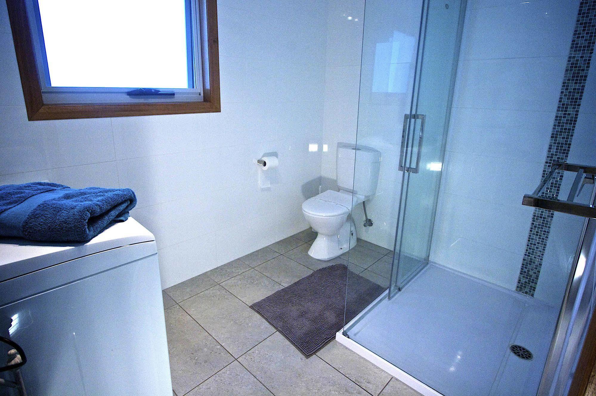 Penguin Beachfront Apartments Εξωτερικό φωτογραφία